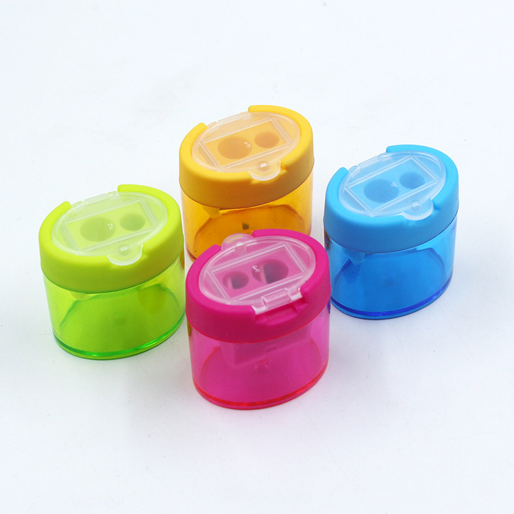 Factory direct sales of hot-selling double-hole pencil sharpeners, plastic double-hole pencil sharpeners, customizable logos available undefined