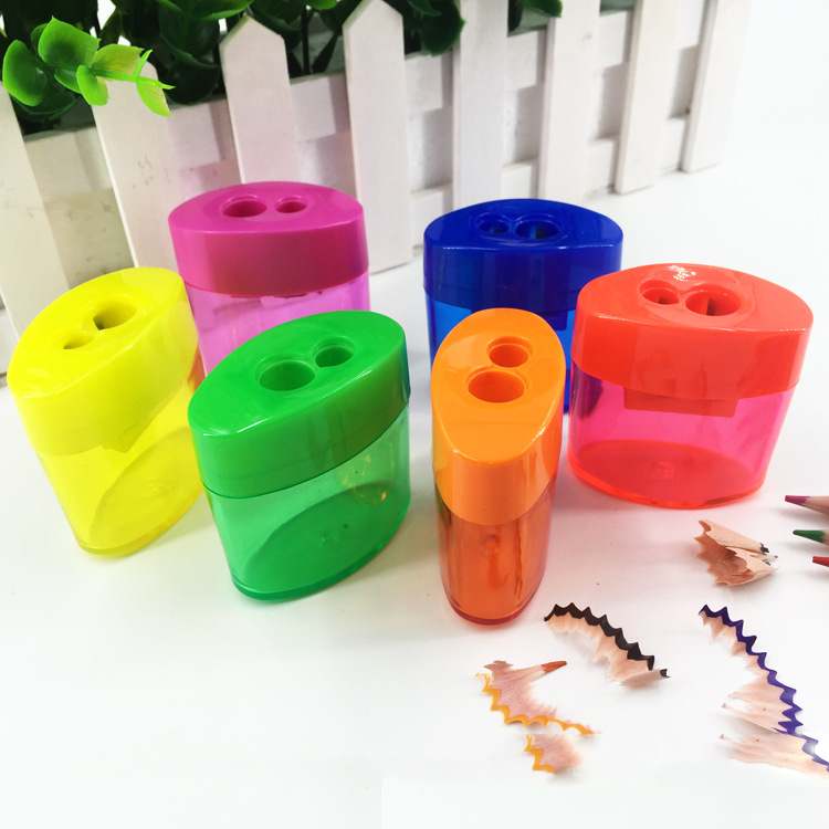 Factory direct sales of double-hole pencil sharpeners, plastic pencil sharpeners, and student prize stationery
