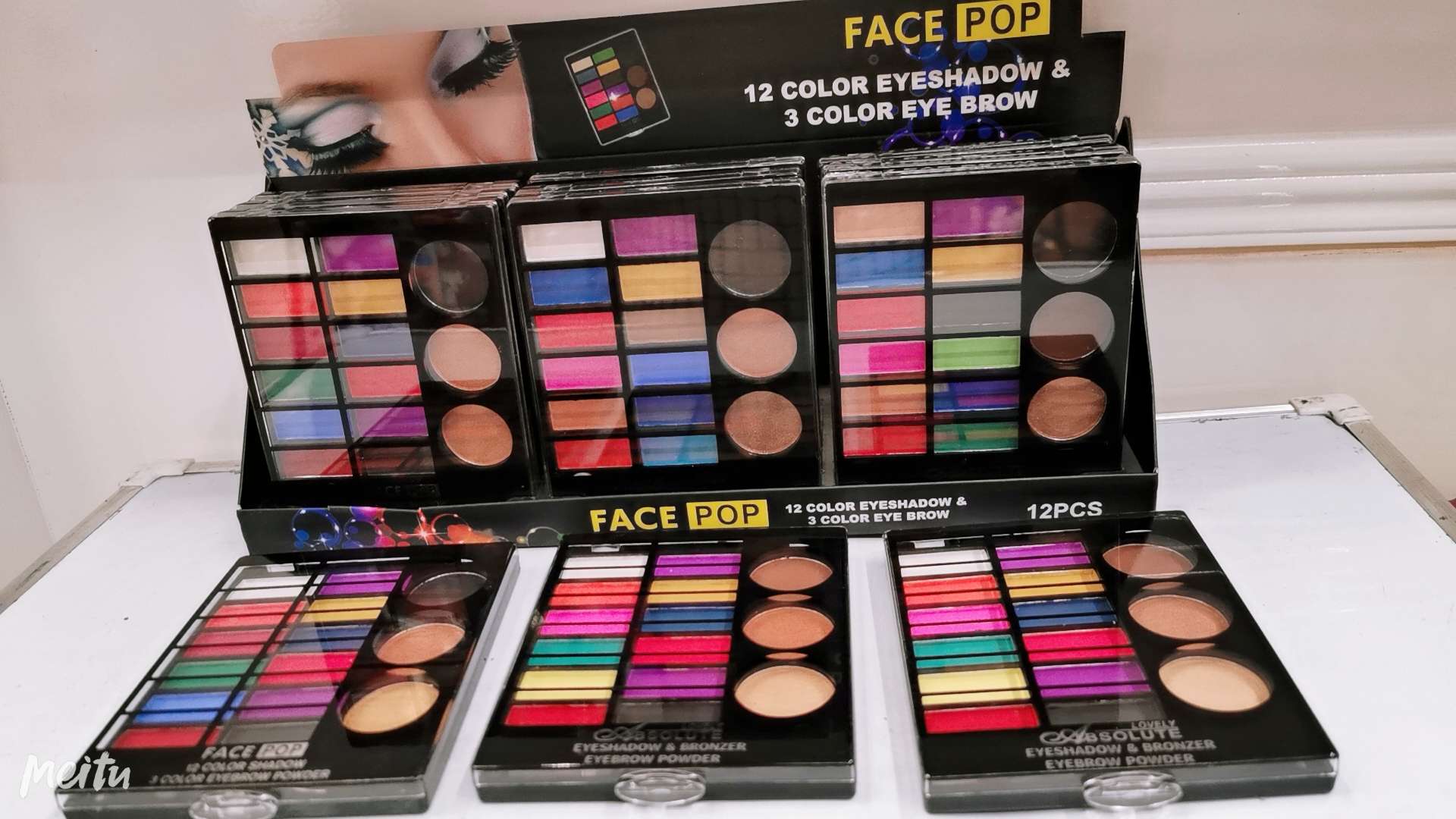 Eye shadow, eye makeup and beauty products, direct sales and wholesale from the manufacturer of makeup and beauty products