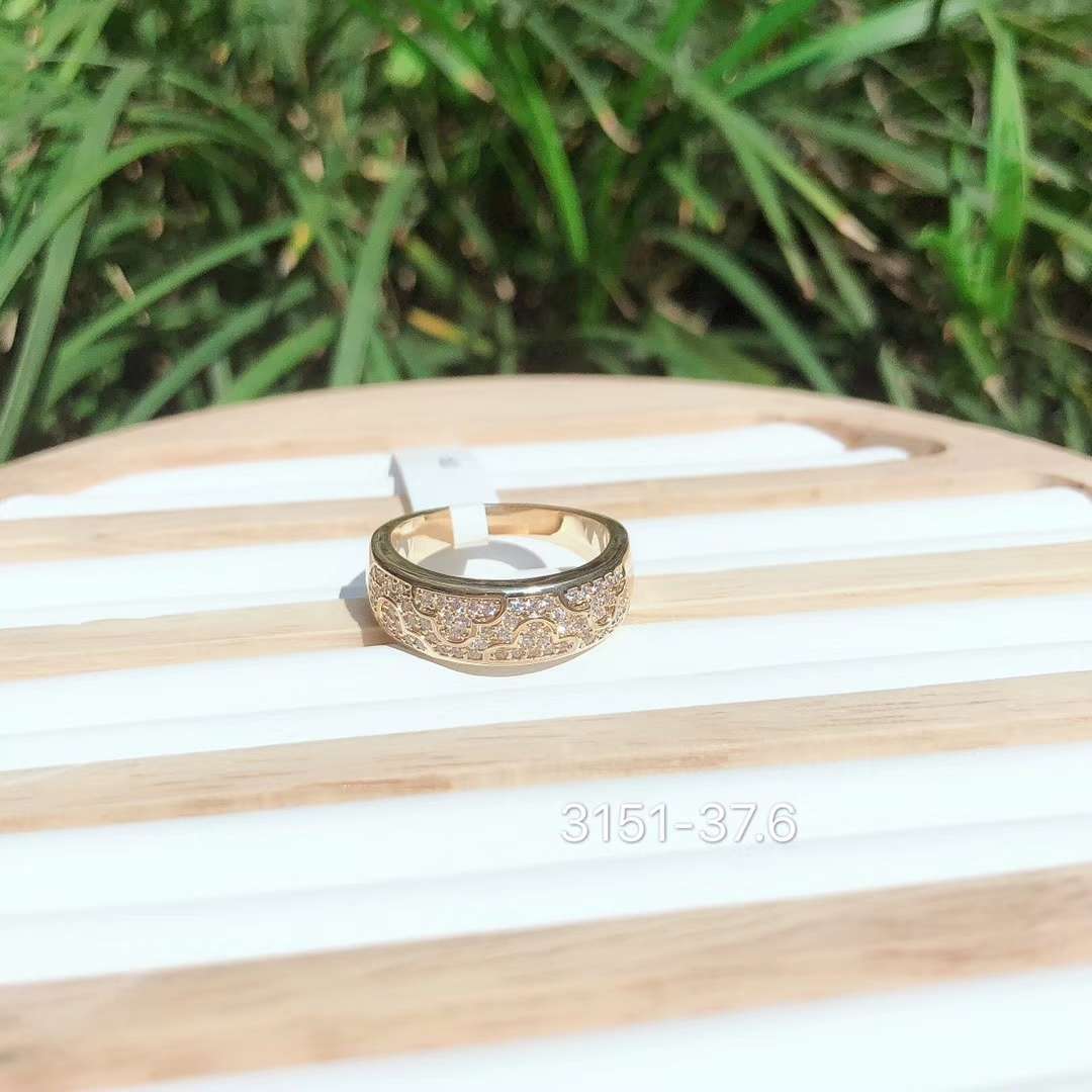 Ring (~ ￣▽￣) ~