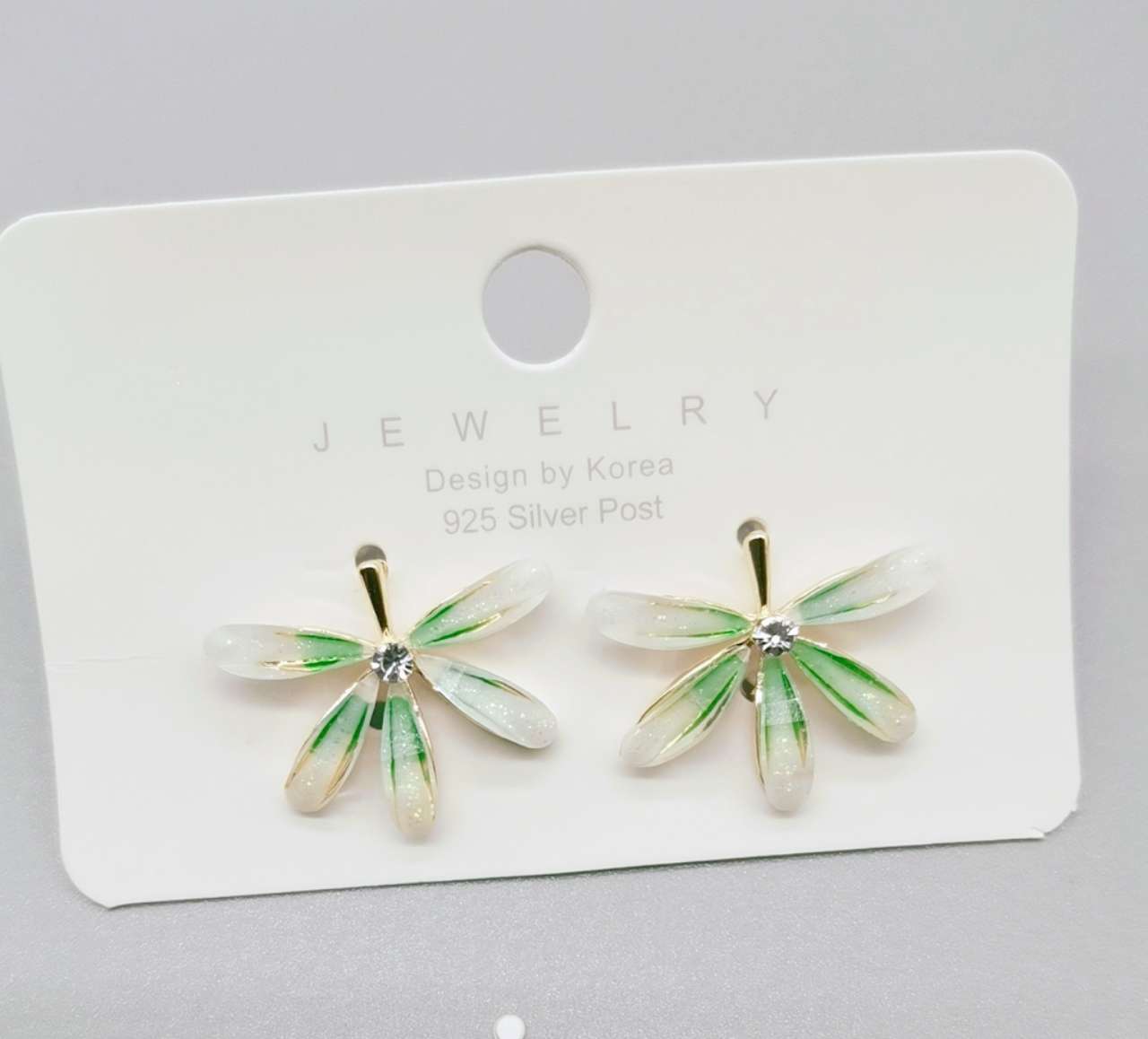 Everything Goes With The Earrings details Picture