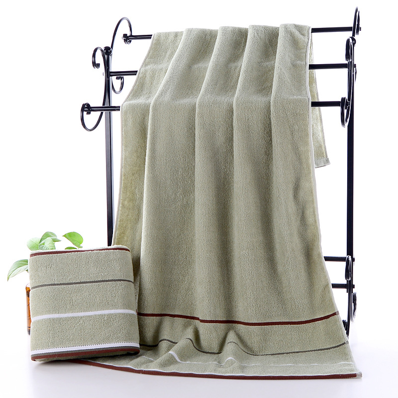 Yujin bath towel is made of pure cotton, soft and cute for adults. It's the Korean version of Yujin Girl, a girl who is so adorable and cute. It's a student with all-cotton, sexy goddess Item Picture