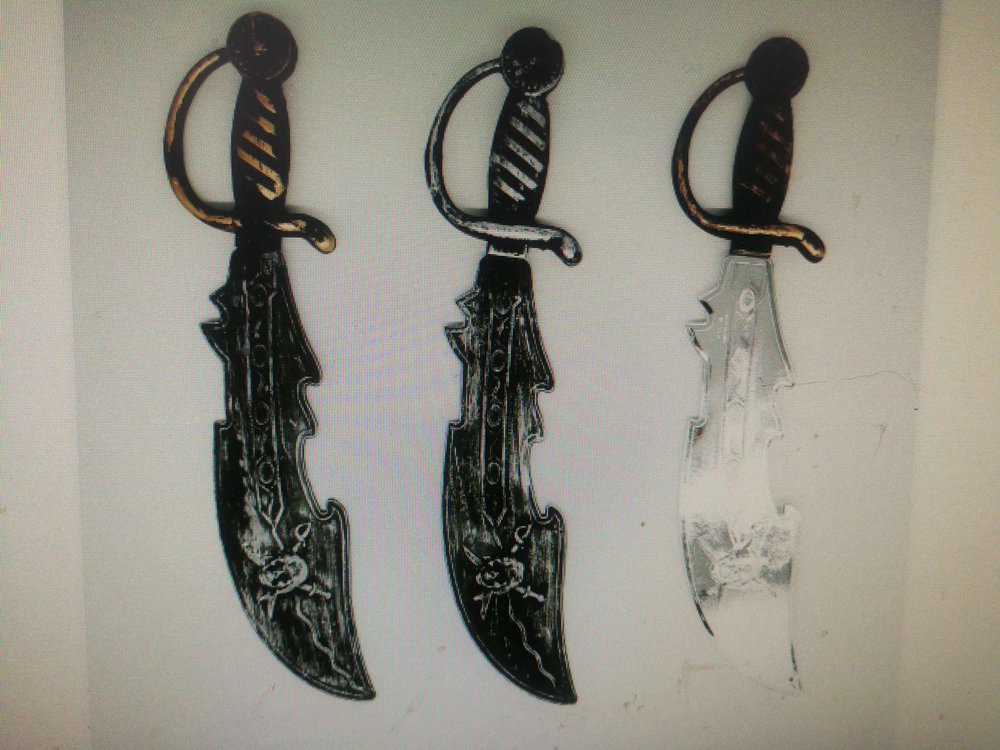 2218 pirates knife