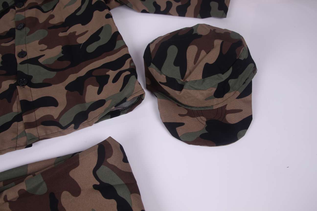 童表演服实物图