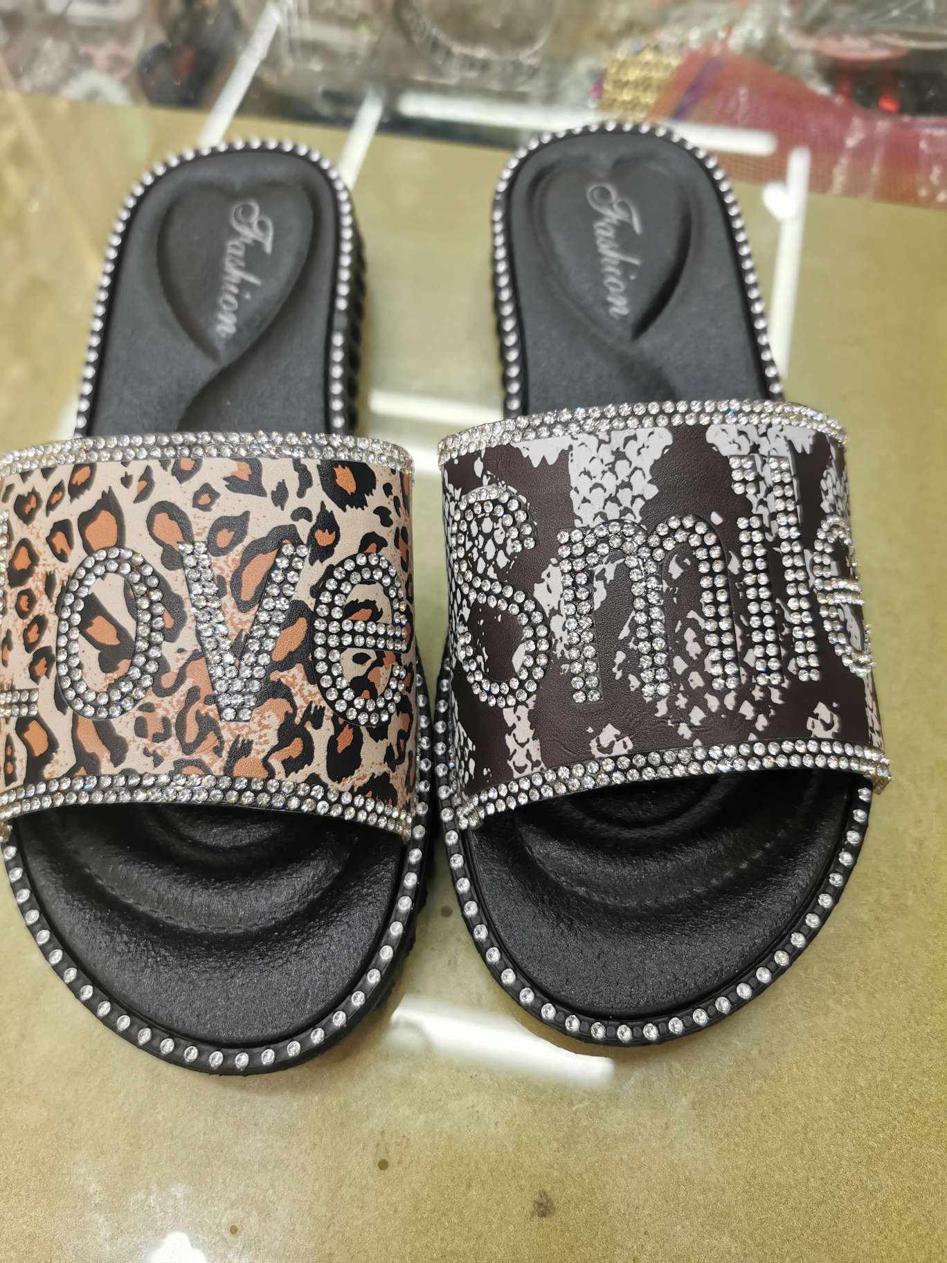 外贸鞋面 豹纹 Love hello