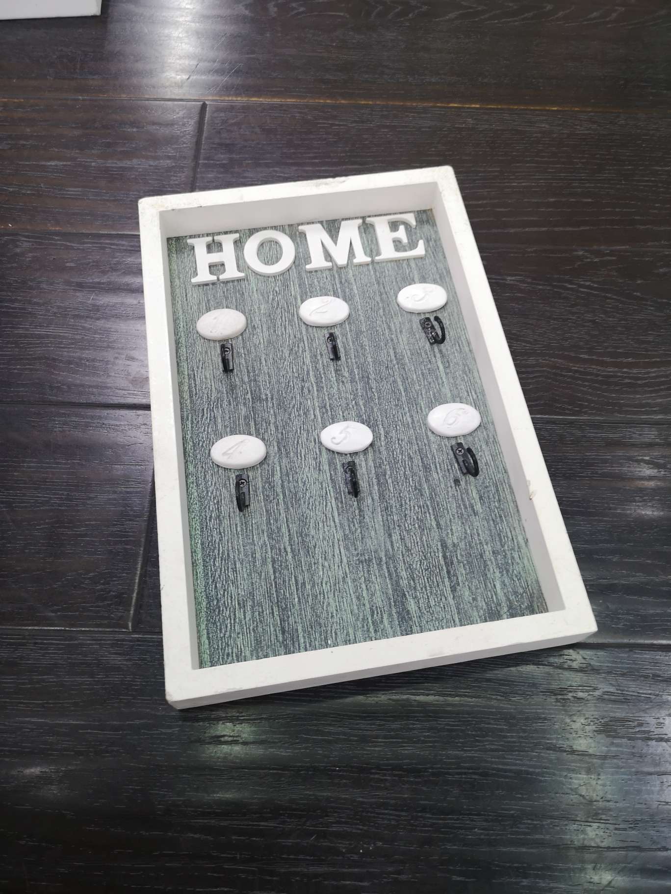Key hook - 3 thumbnail