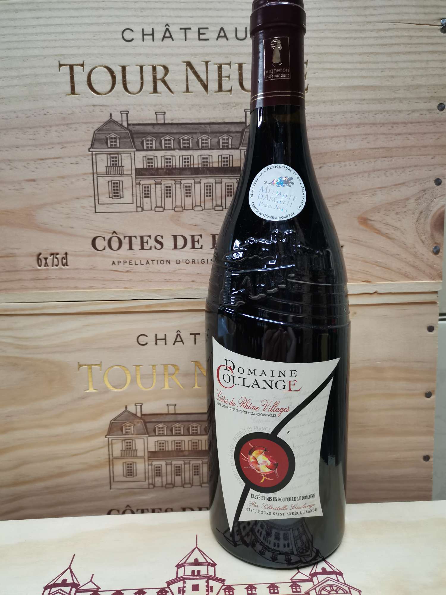 Rona Dry Red Wine.