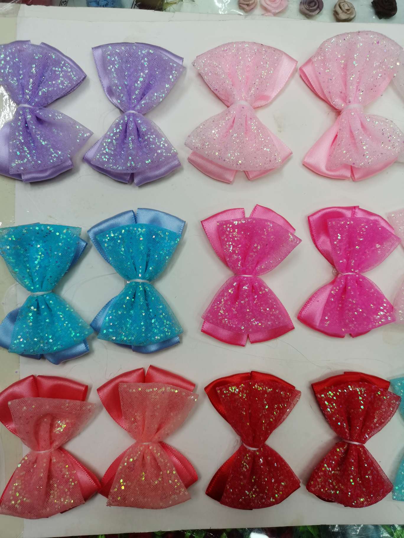 Hand-tied double-layer bow tie with colored powder yarn and polyester, diy jewelry accessories, toy accessories customization