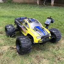 One - eight RC high - speed electric cross - country racing