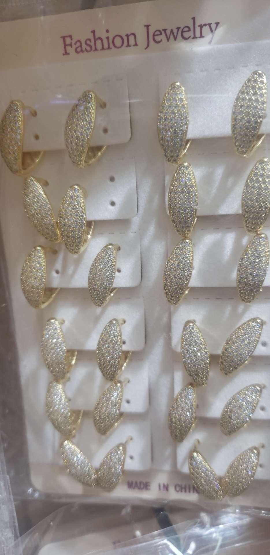 Microinlaid multi-zirconium earring thumbnail
