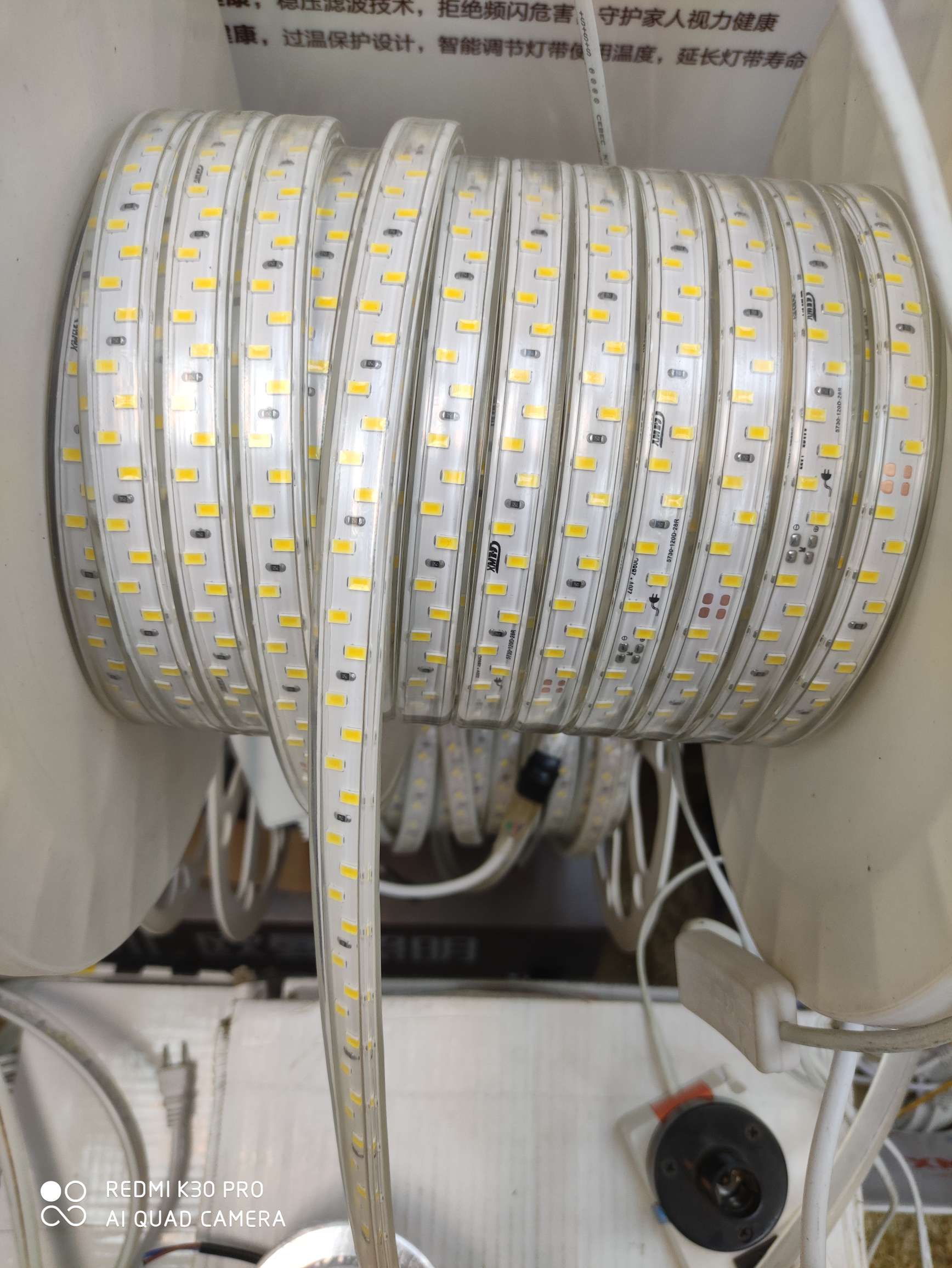 Starmeida wire-free warm light strip, 120 beads slanted 120mm details Picture