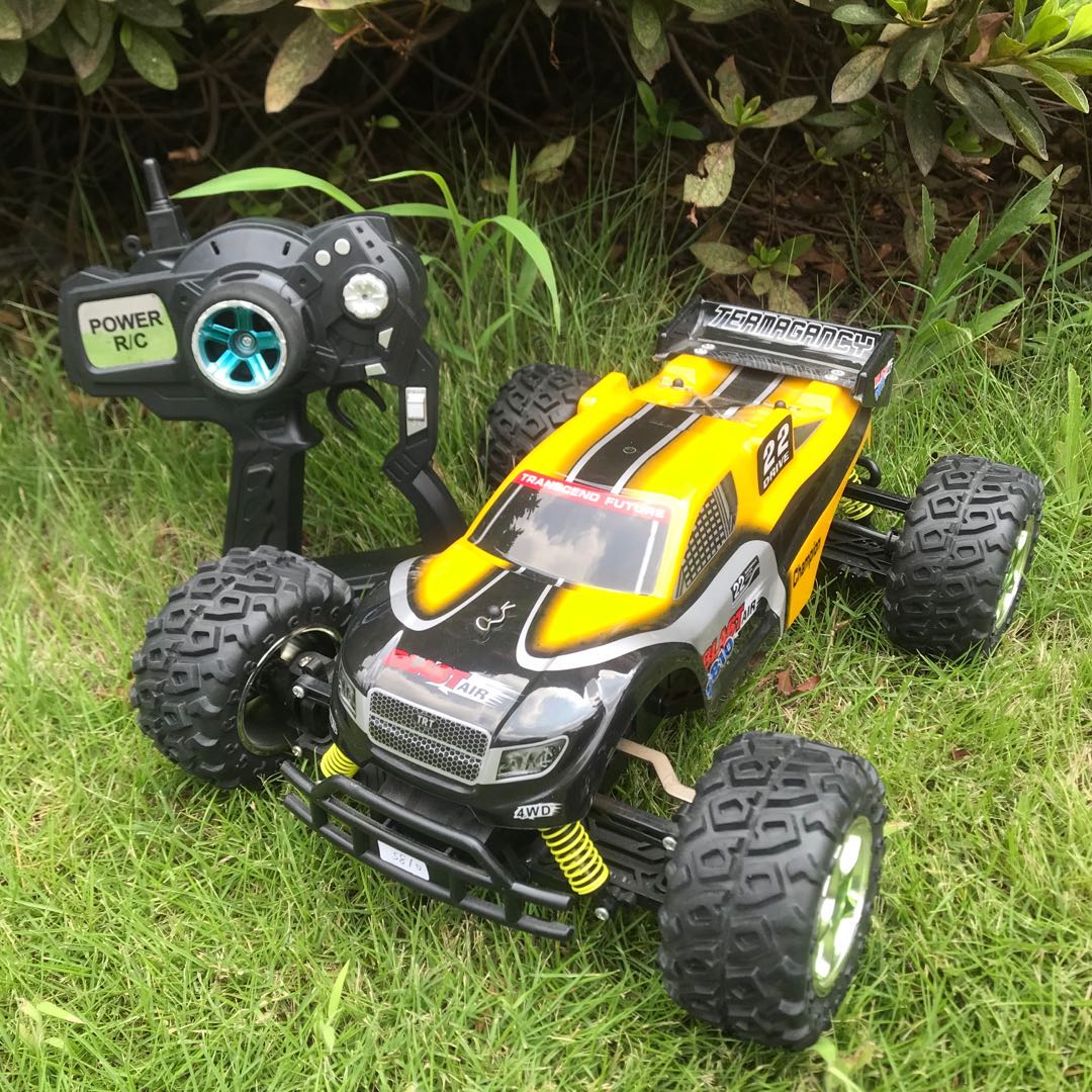 Campus rodeo competition designates 1/12 electric toy model off-road rally 4WD