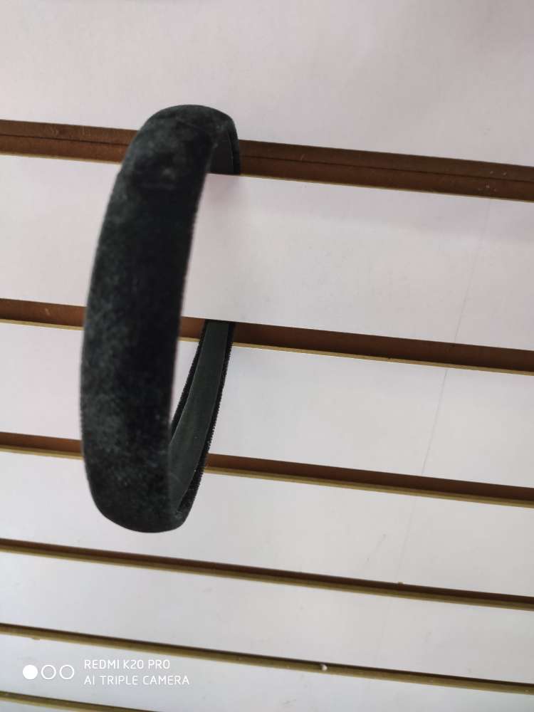 Two centimeters of flannel lengthened thumbnail