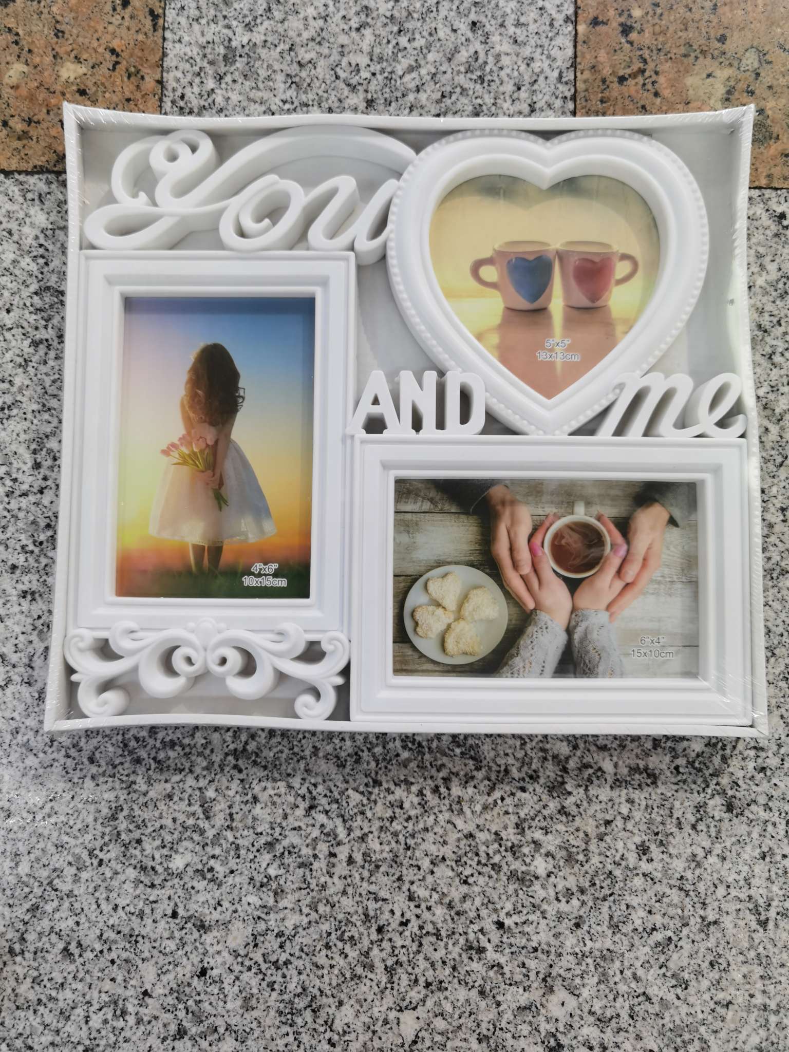 3孔爱心相框
48个一箱