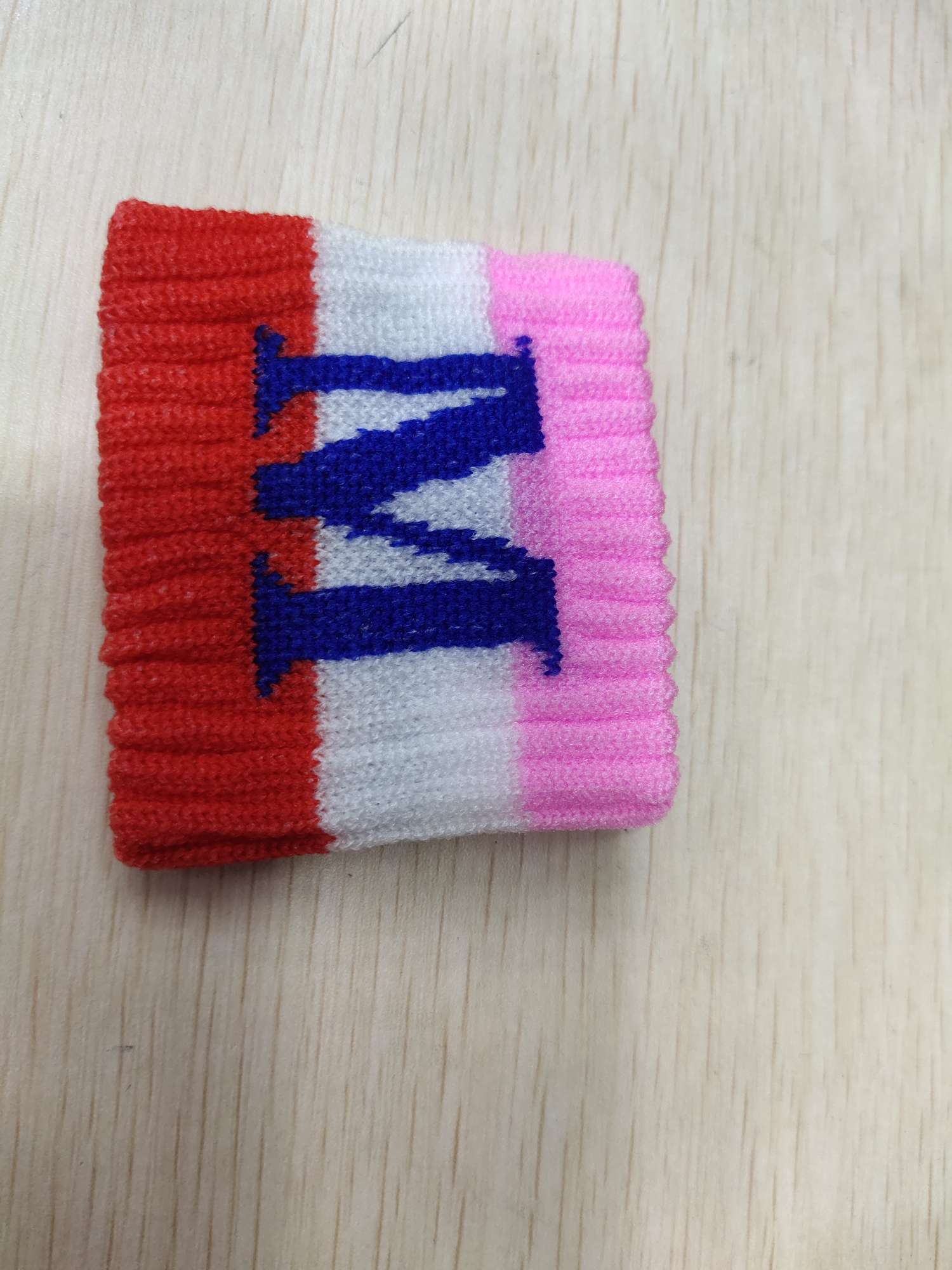 050 Adult wrist protector thumbnail