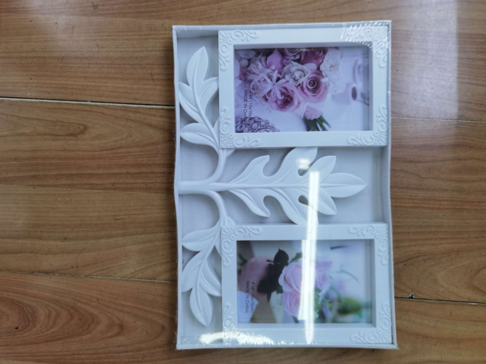 树叶两孔塑料相框
60个起