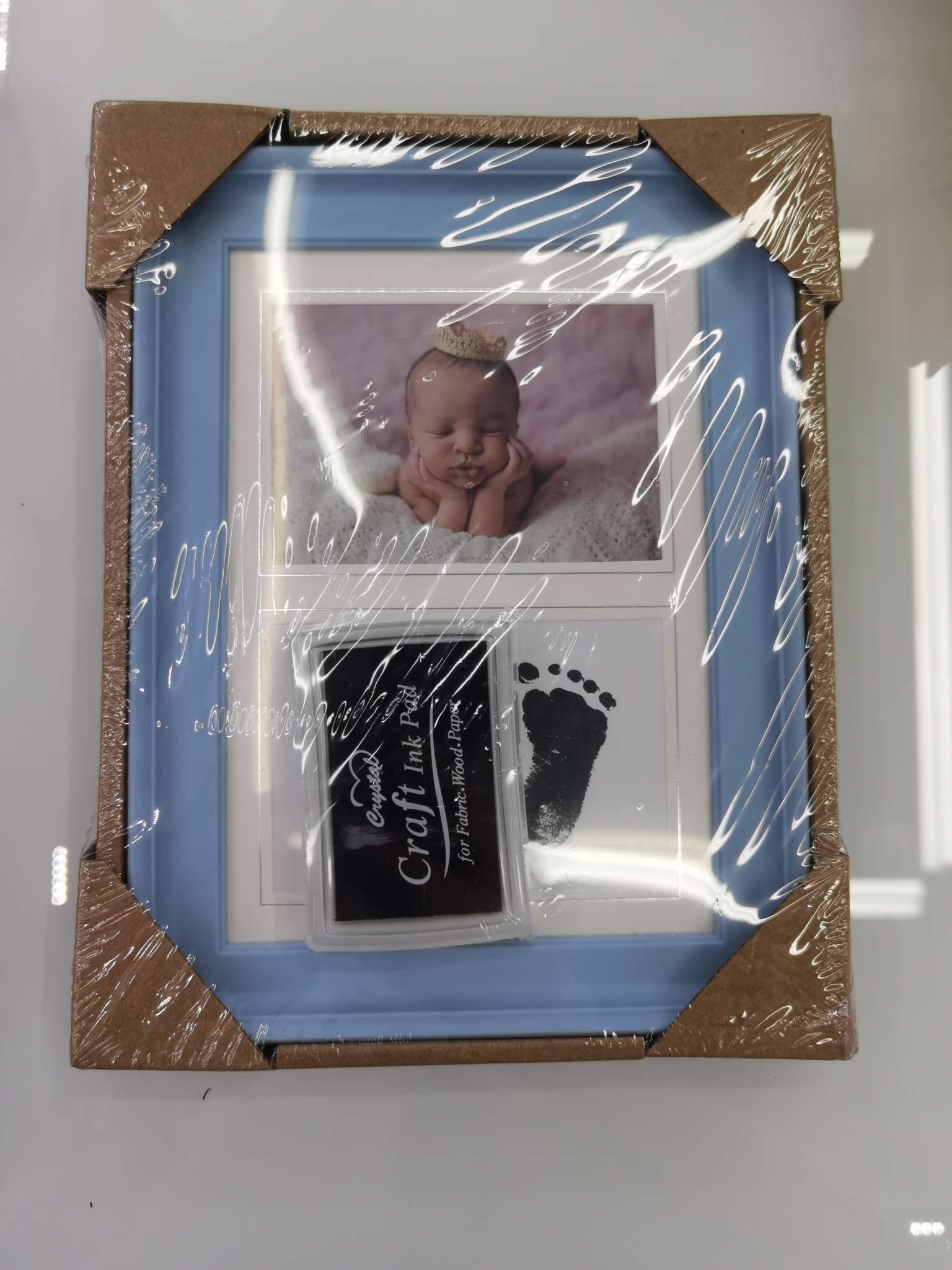 Photo and imprinted baby frame
72 a case thumbnail