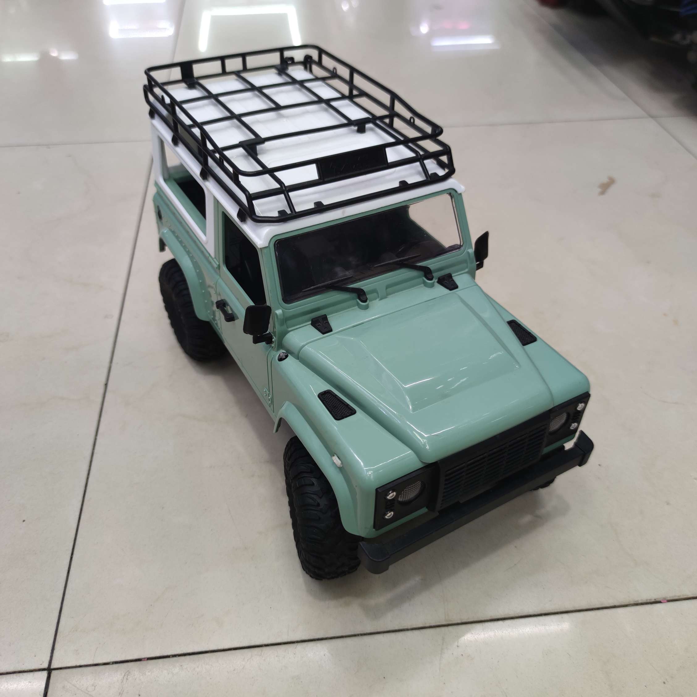 Mang Niu RC four-wheel drive off-road remote control car professional retrofit climbing drift simulation model car