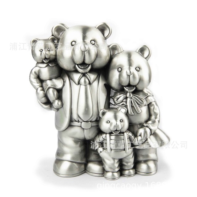 5802小熊一家人细节图