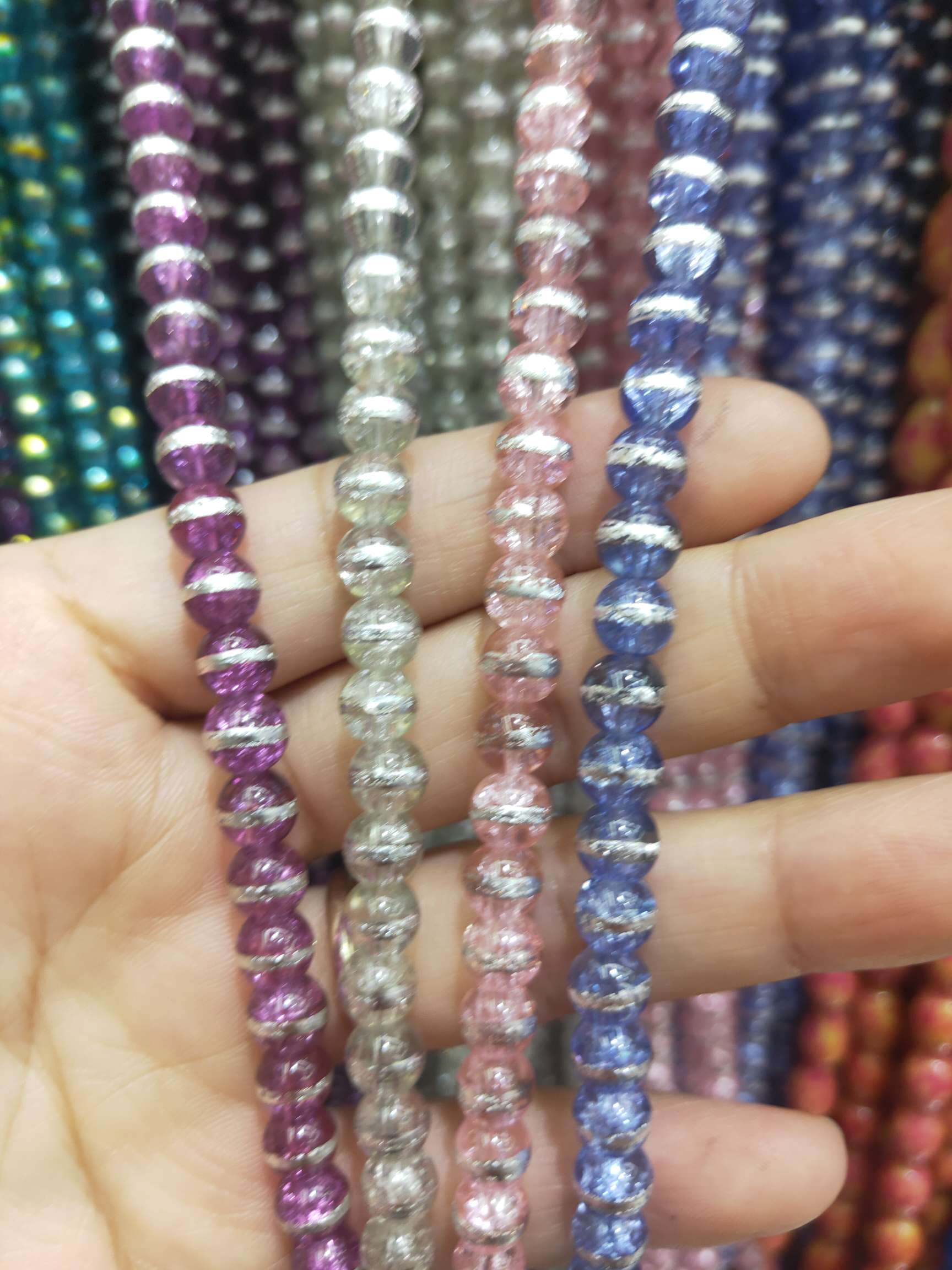 Broken beads roll silver edges