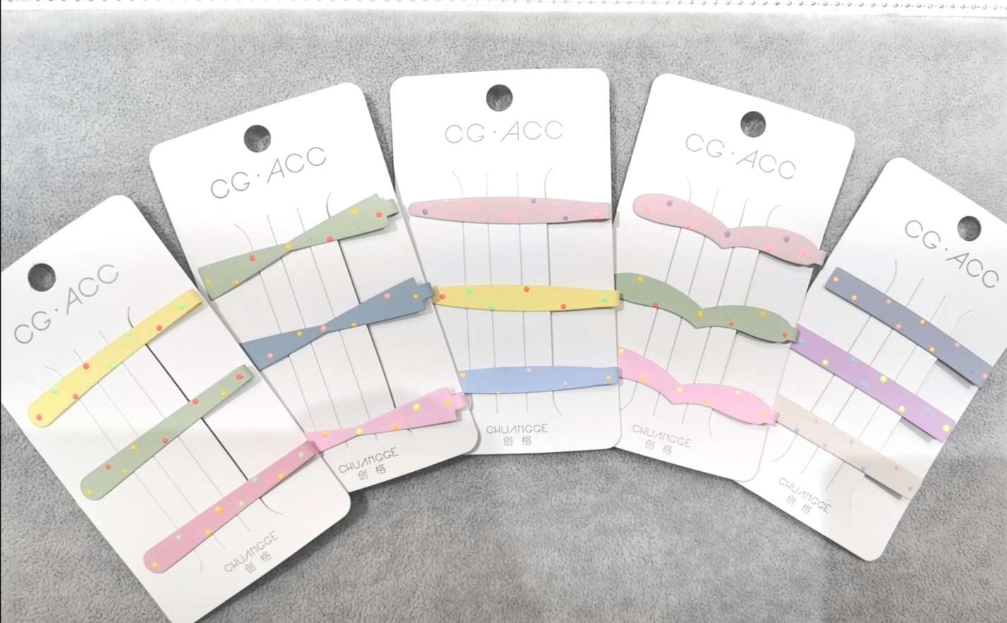 Korean style colorful polka dot side clips, one-piece clips, simple in style hair clips details Picture