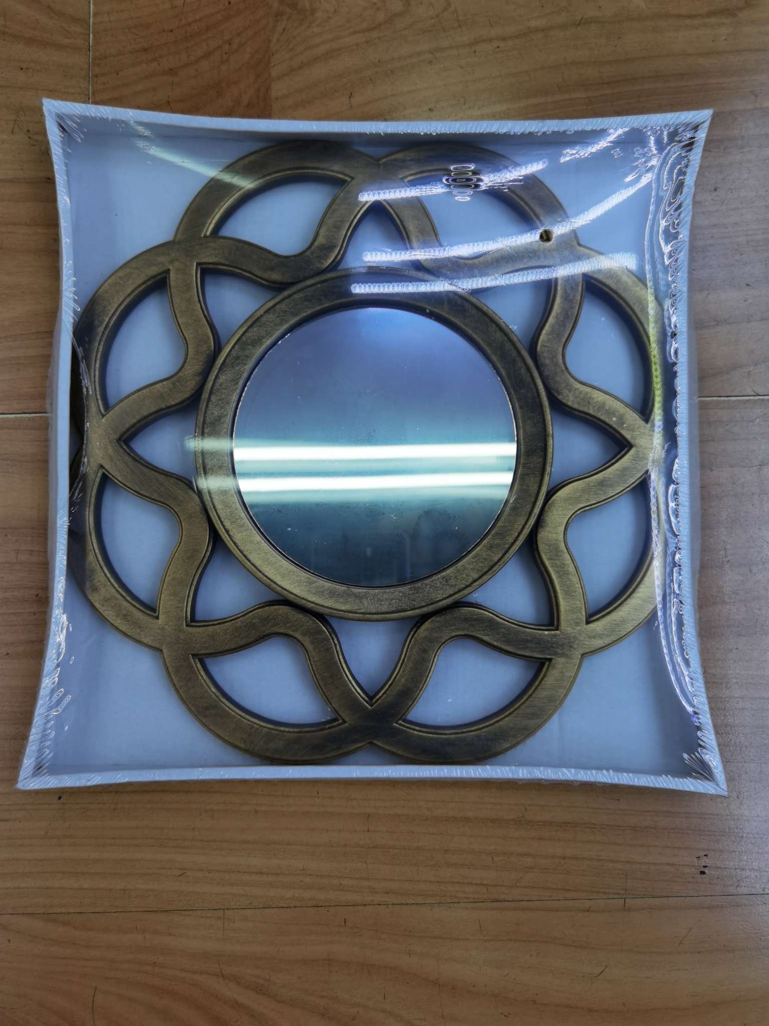 1506装饰镜60个一箱