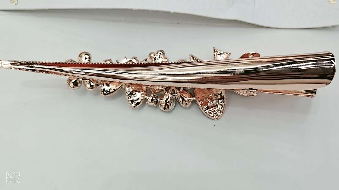 Fashion Horn Clip Specification drawing