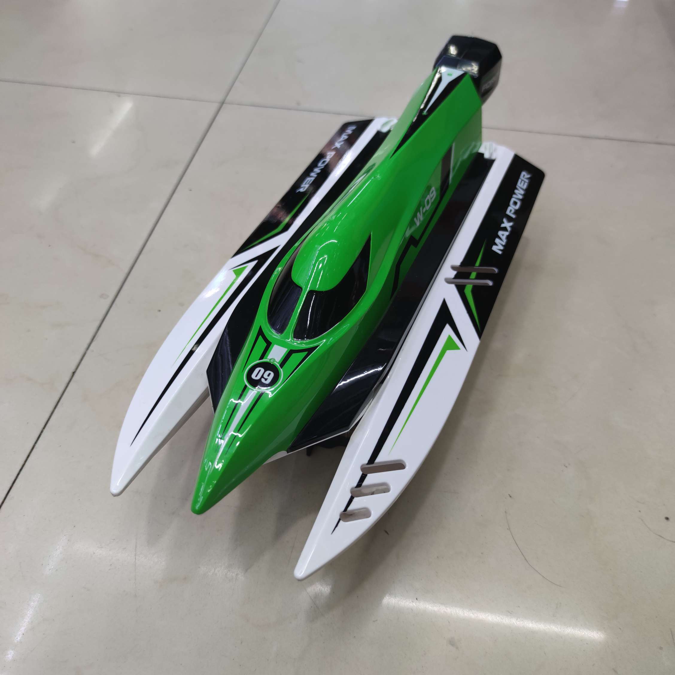 rc model electric catamaran