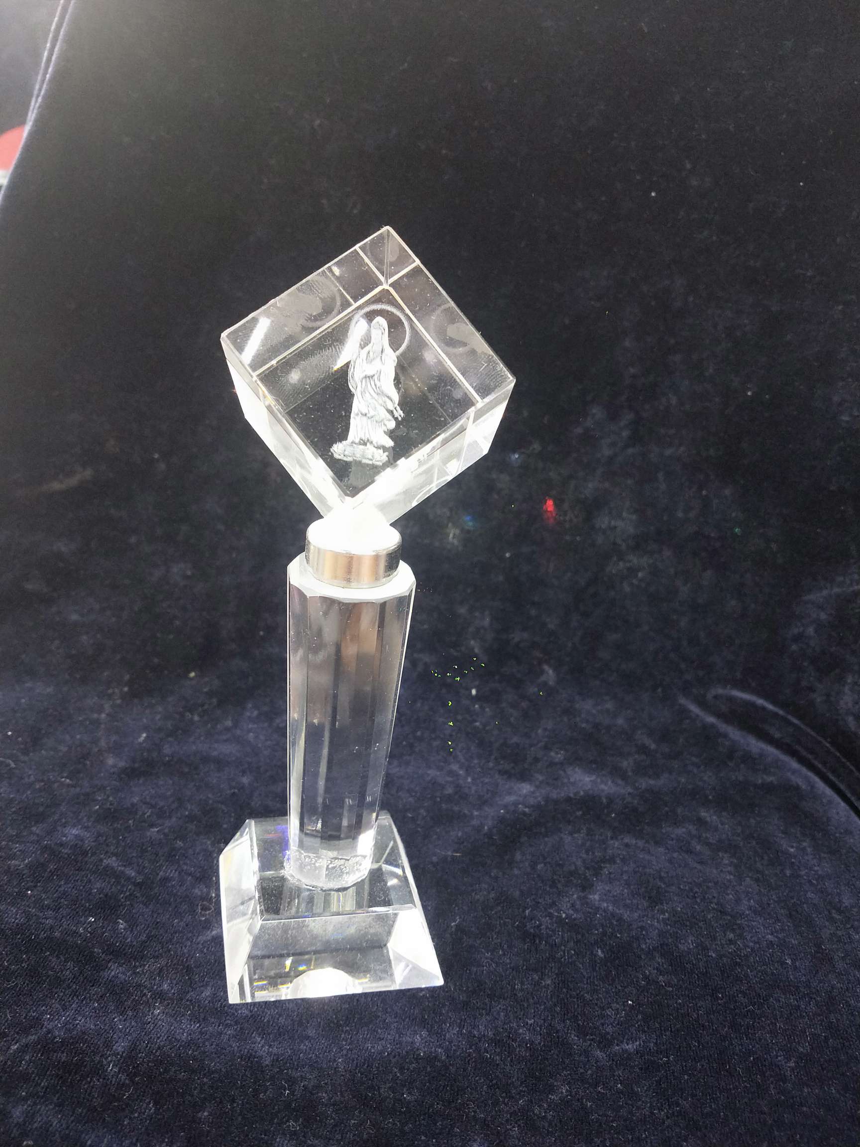 Crystal trophy 🏆