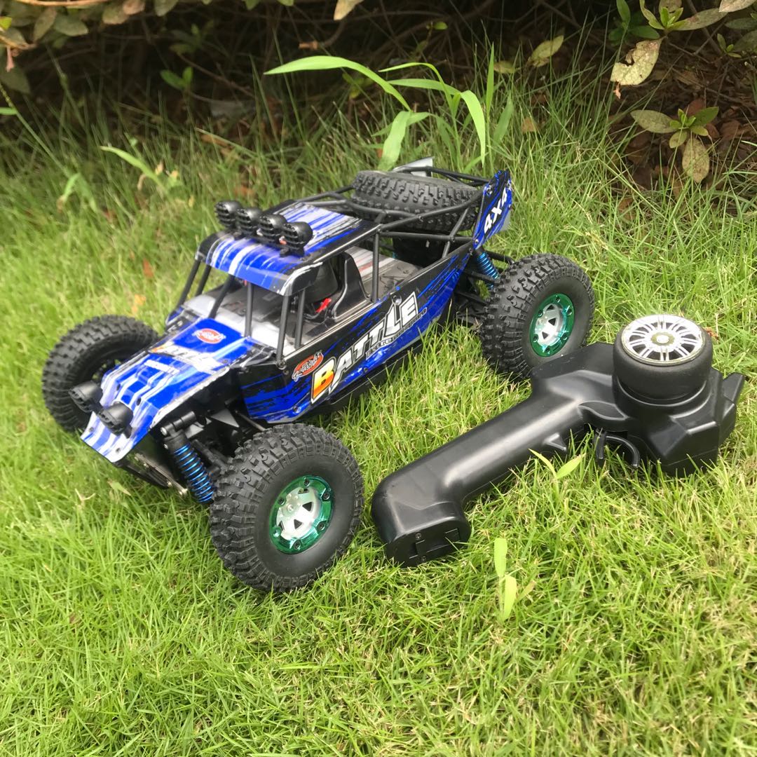 Campus competition designated 1/12 electric high - speed cross - country desert truck thumbnail
