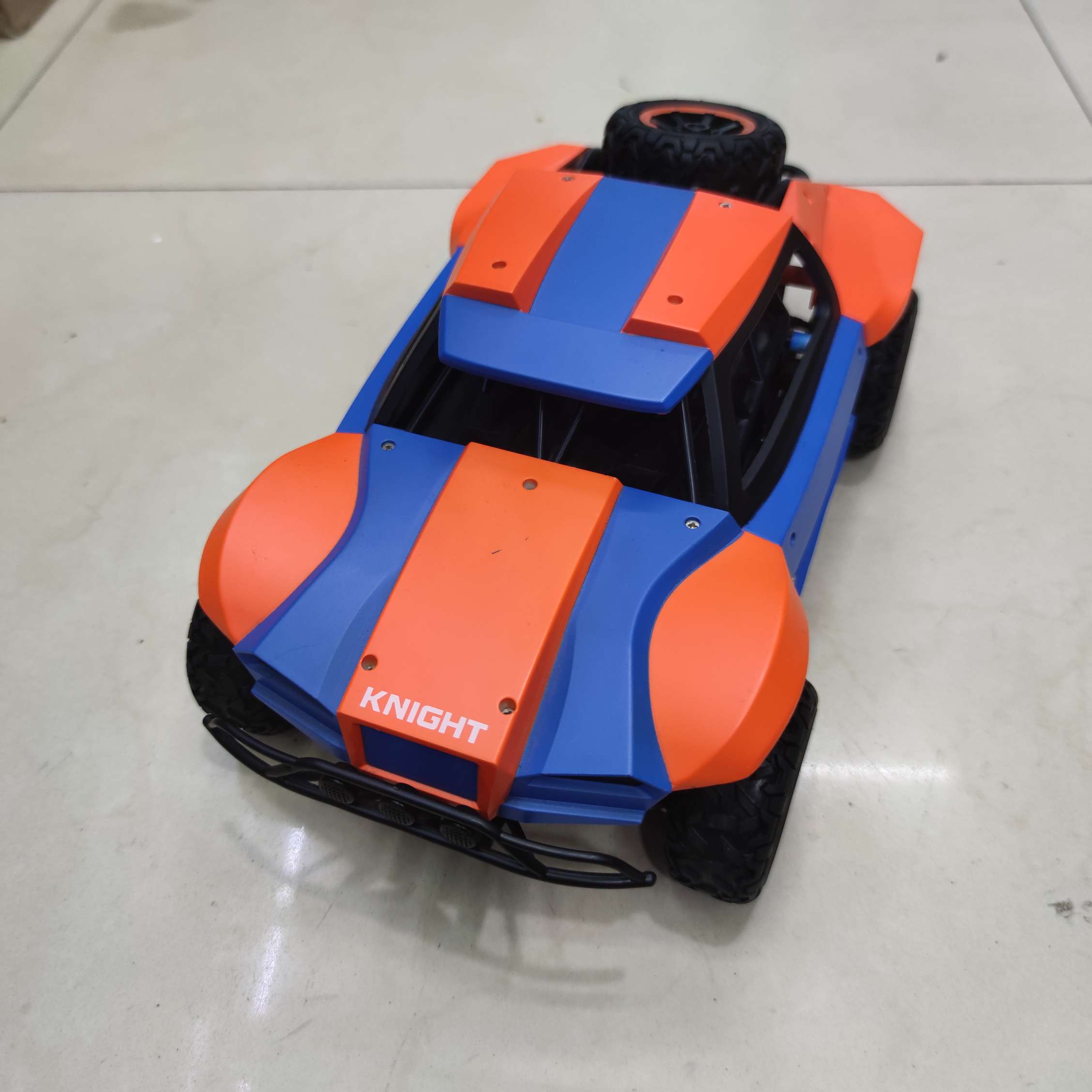 Four-wheel-drive short card cross-country high-speed remote control climbing racing children's electric toy car