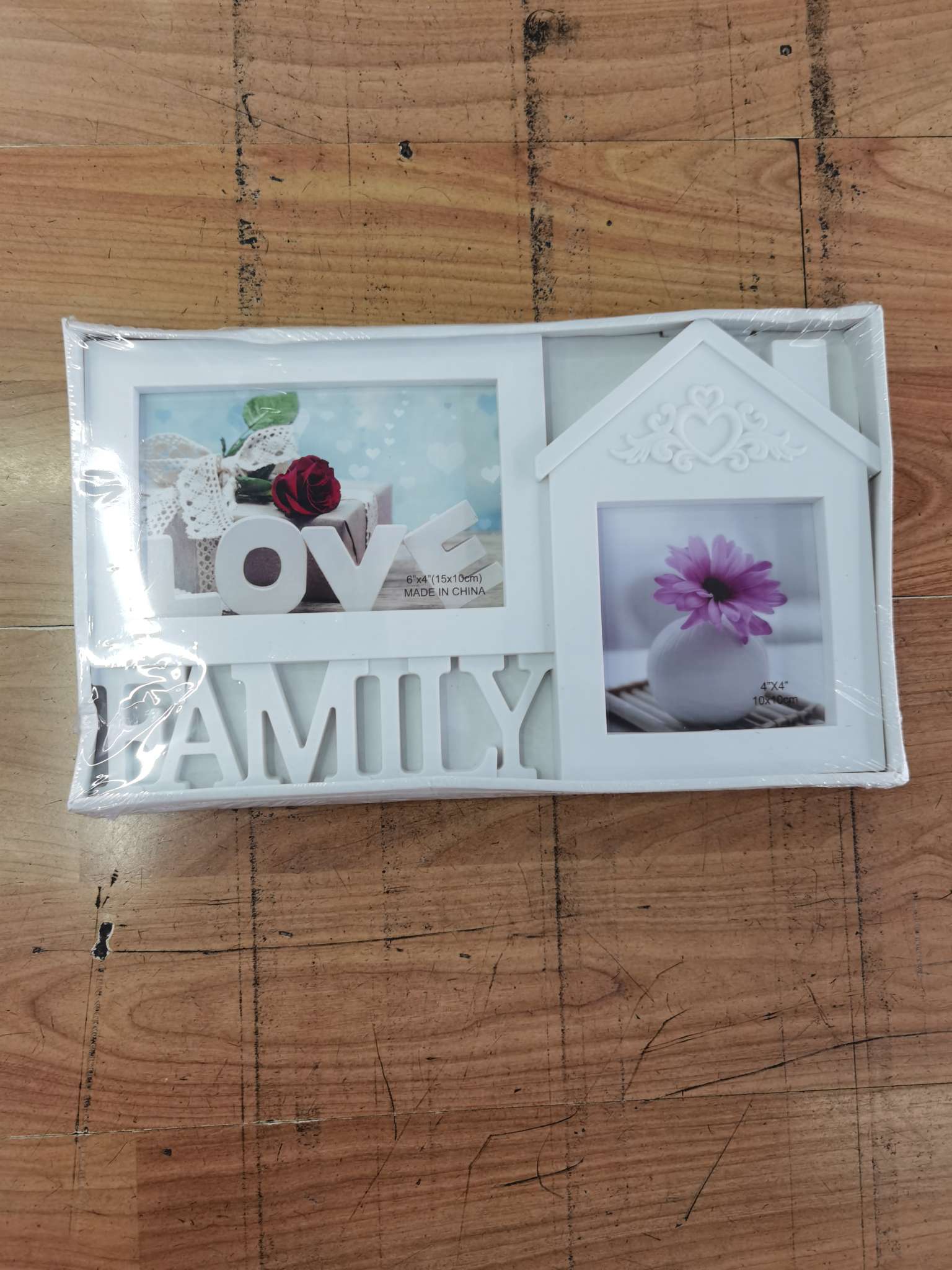 房子两孔家庭相框
72个一箱图