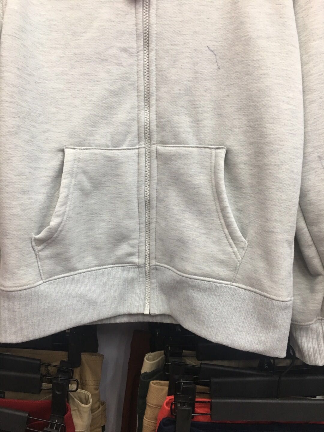 库存女装卫衣加绒产品图