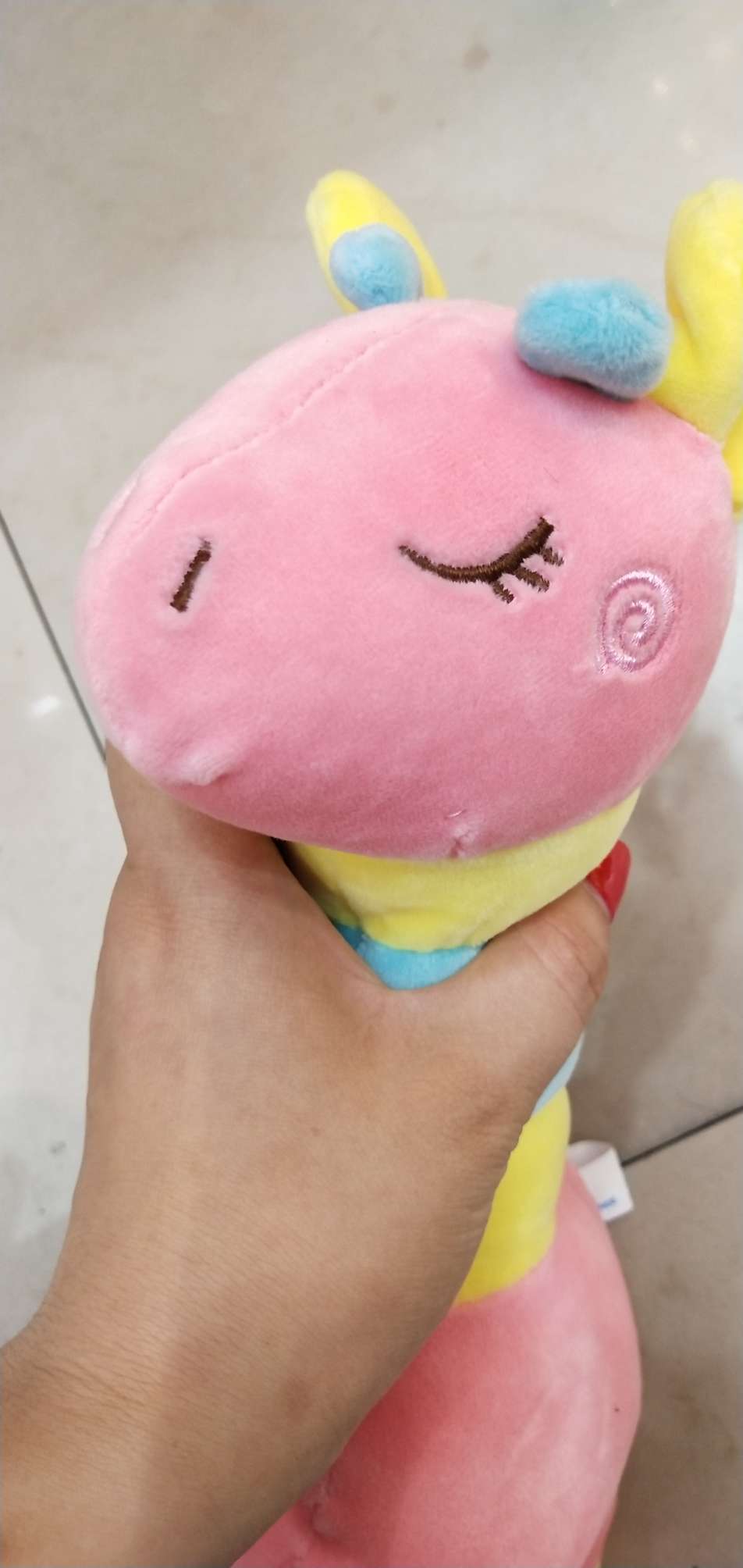 Wholesale of colorful long-haired deer plush toys and claw machine figurines Specification image