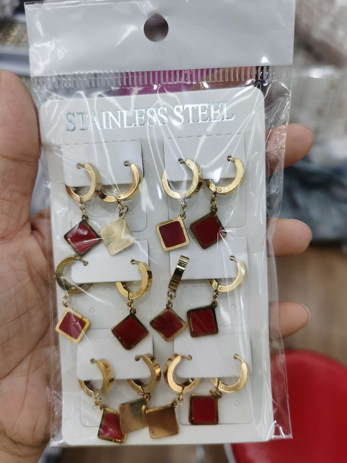 Shell earrings