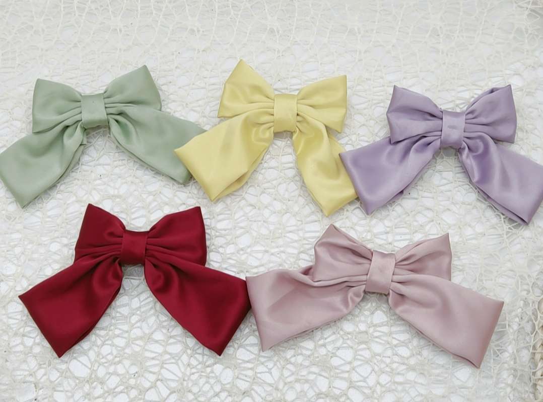 Big bow tie