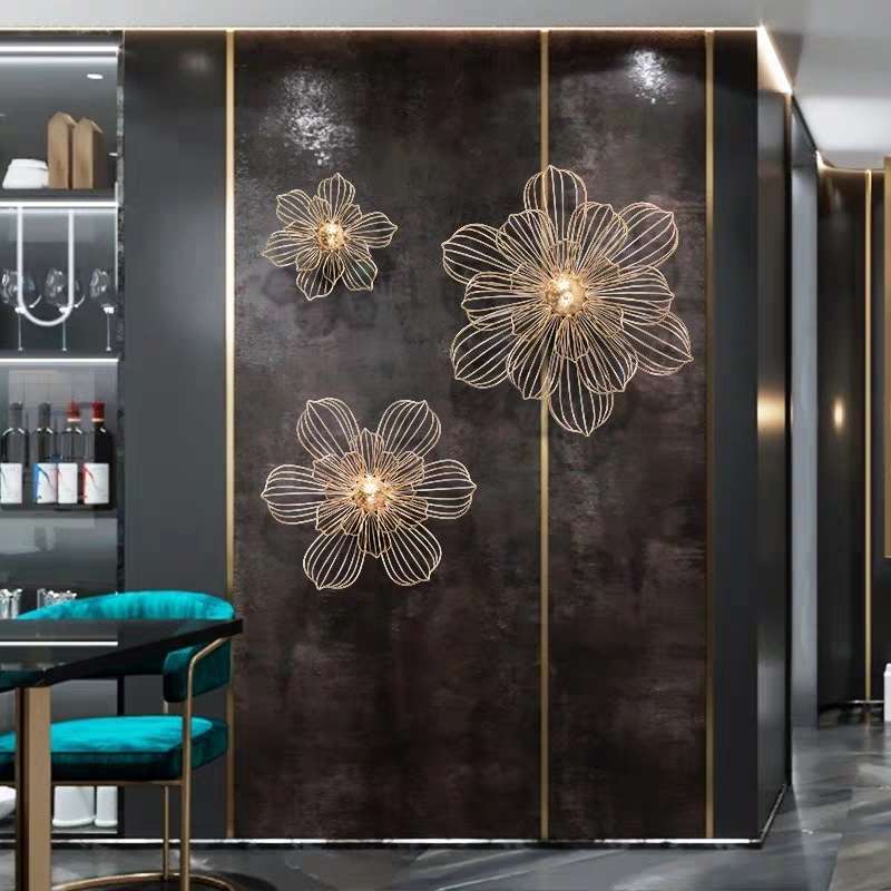 Metal wall decorations for the entrance hall of the living room