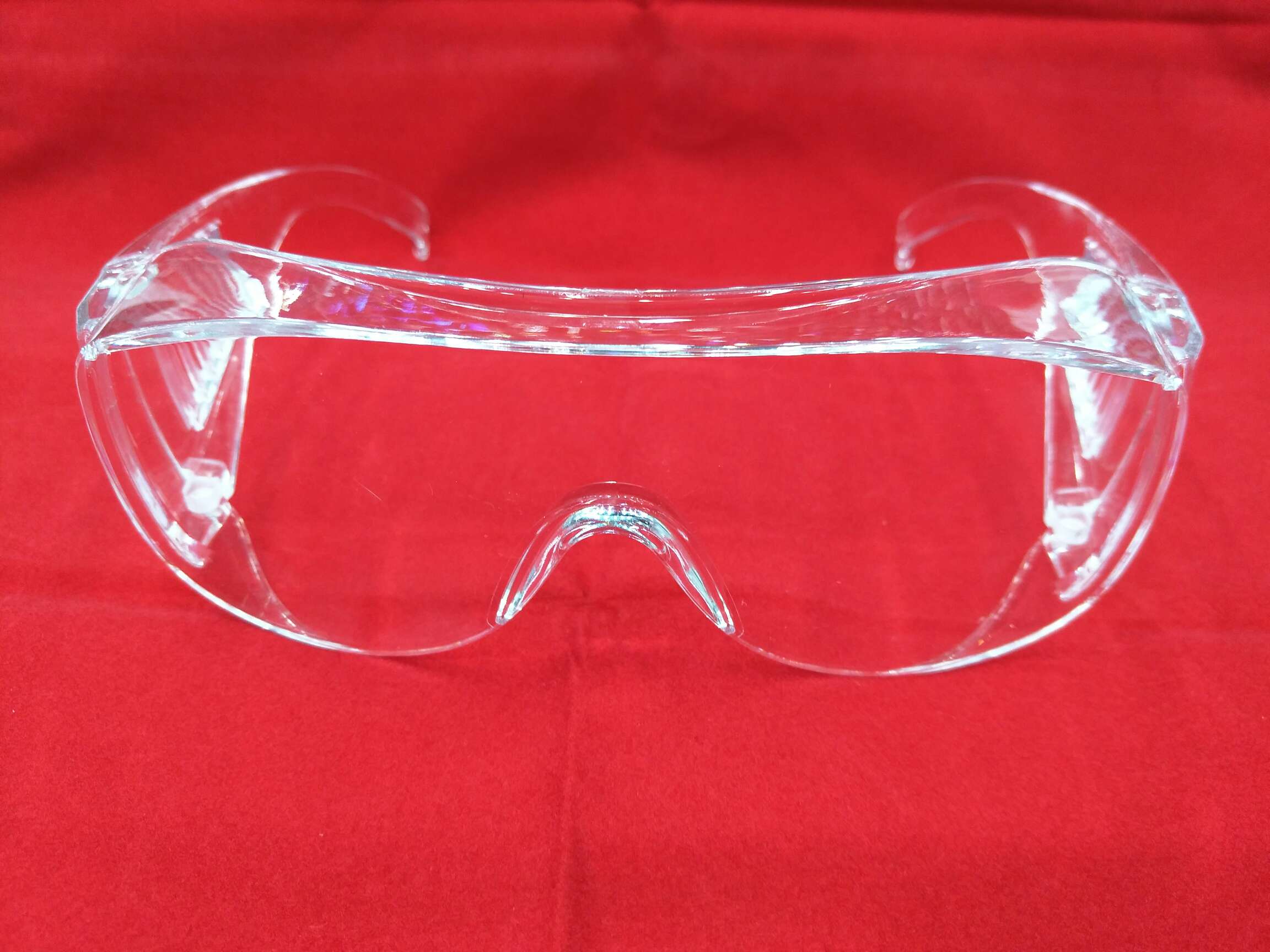 HLL transparent one-piece frame, louver, mirror leg goggles, labor protection, anti-splash, anti-impact, dust-proof, wind-sand-proof, anti-fog, men's and women's cycling transparent protective glasses, high-definition, wide field of view, non-anti-fog goggles Application Scenario