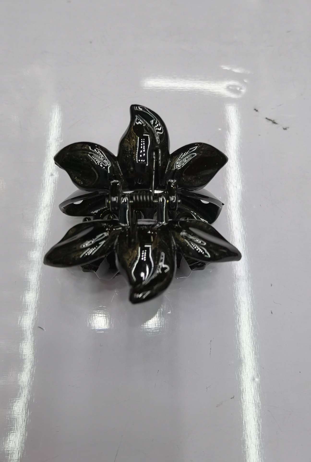 claws thumbnail