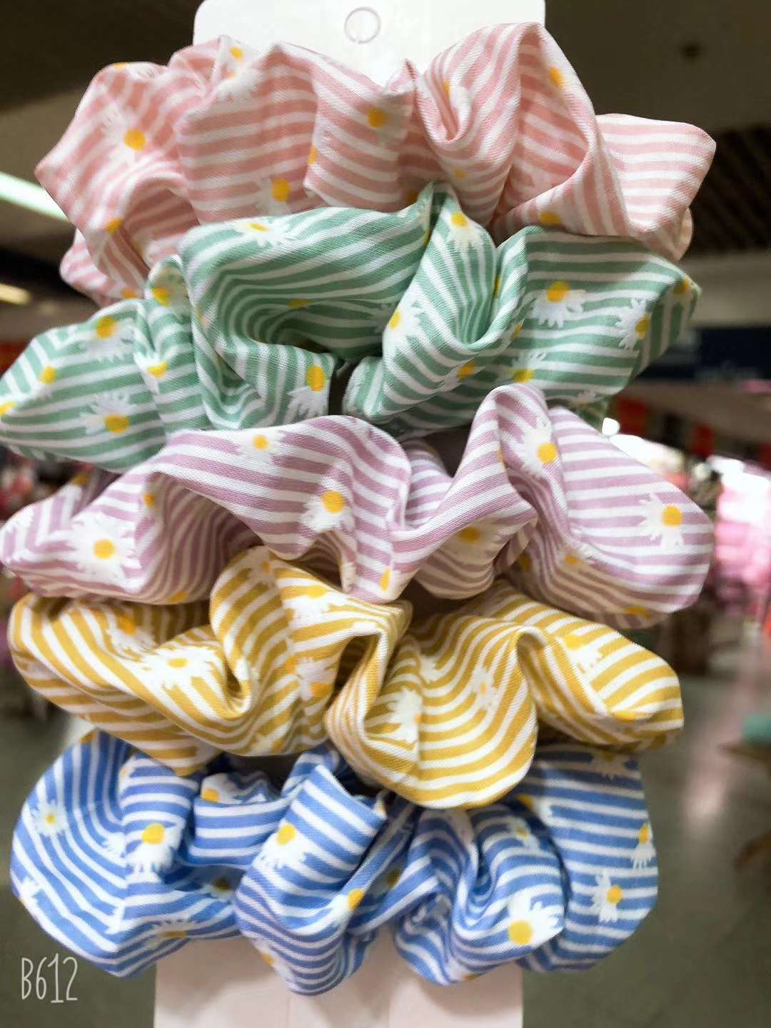 Striped Daisy fabric large intestine rings