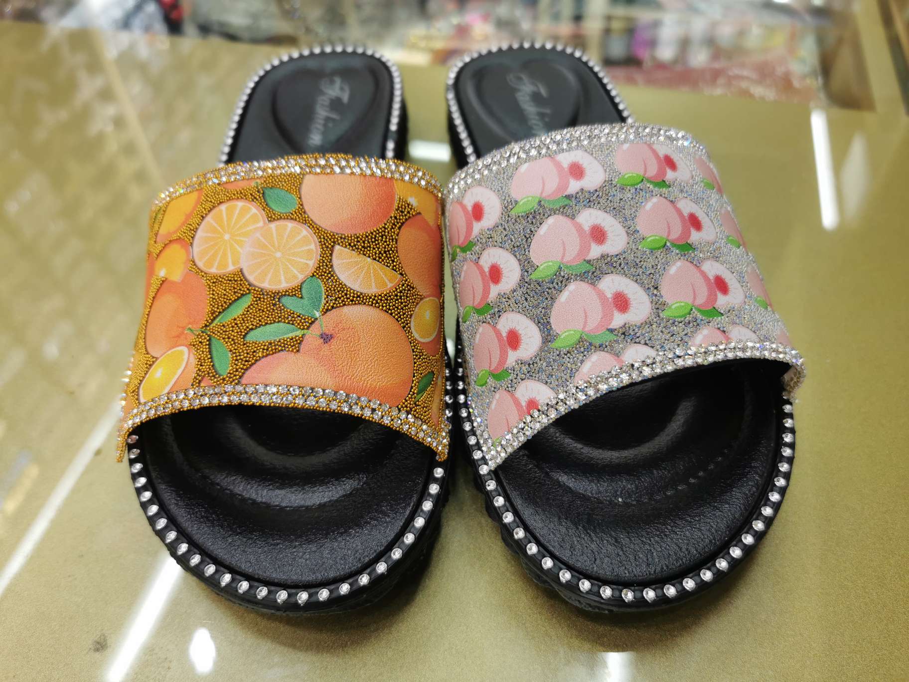 夏日爆款水果鞋面 女士凉拖一字带装饰