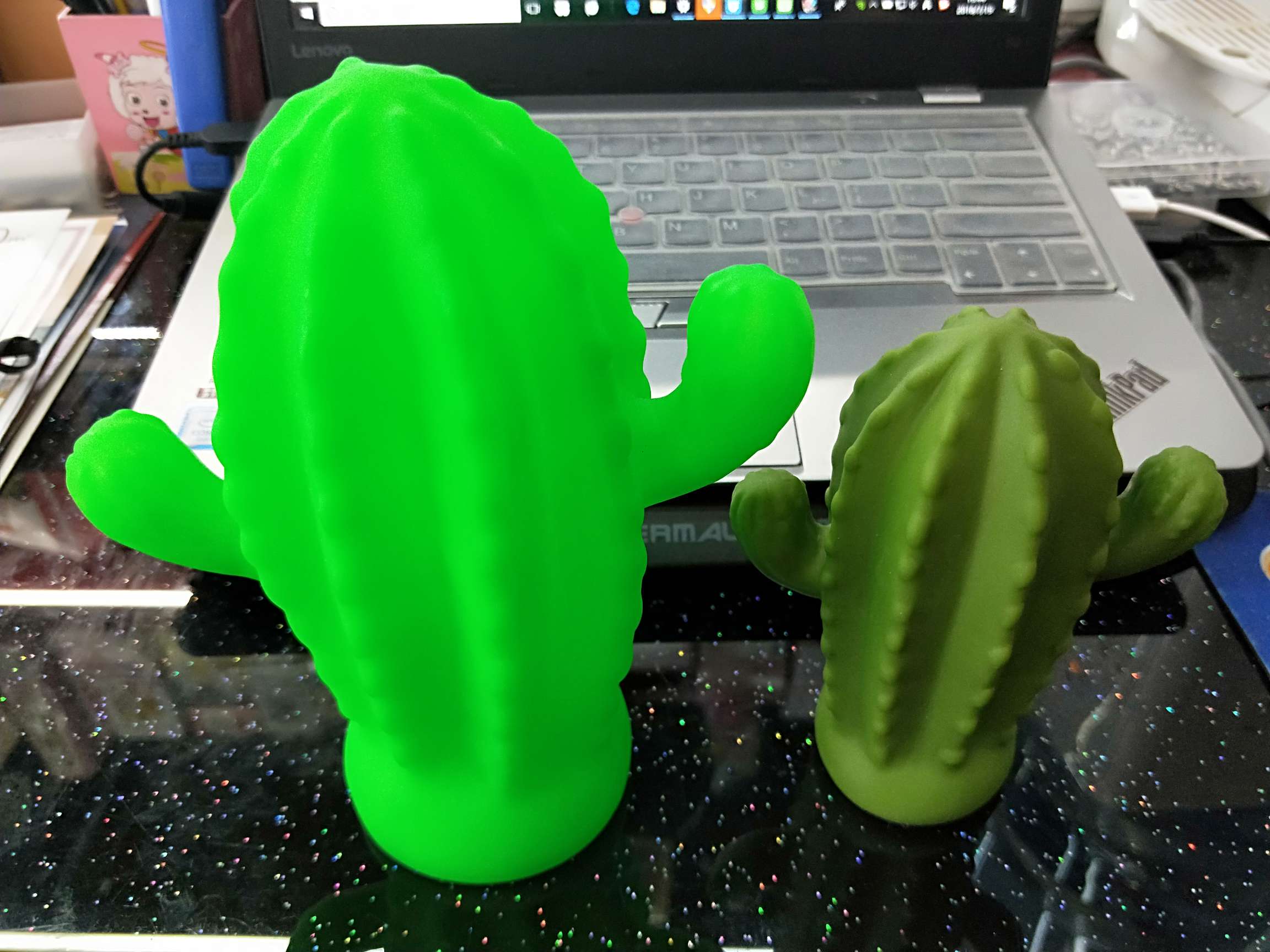 The small night lamp cactus with various colors of enamel thumbnail