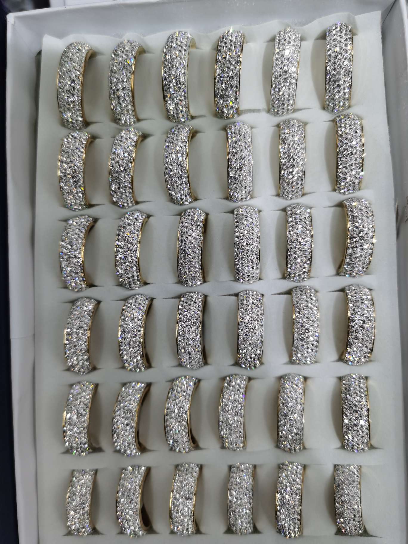 على شكل الثعلب