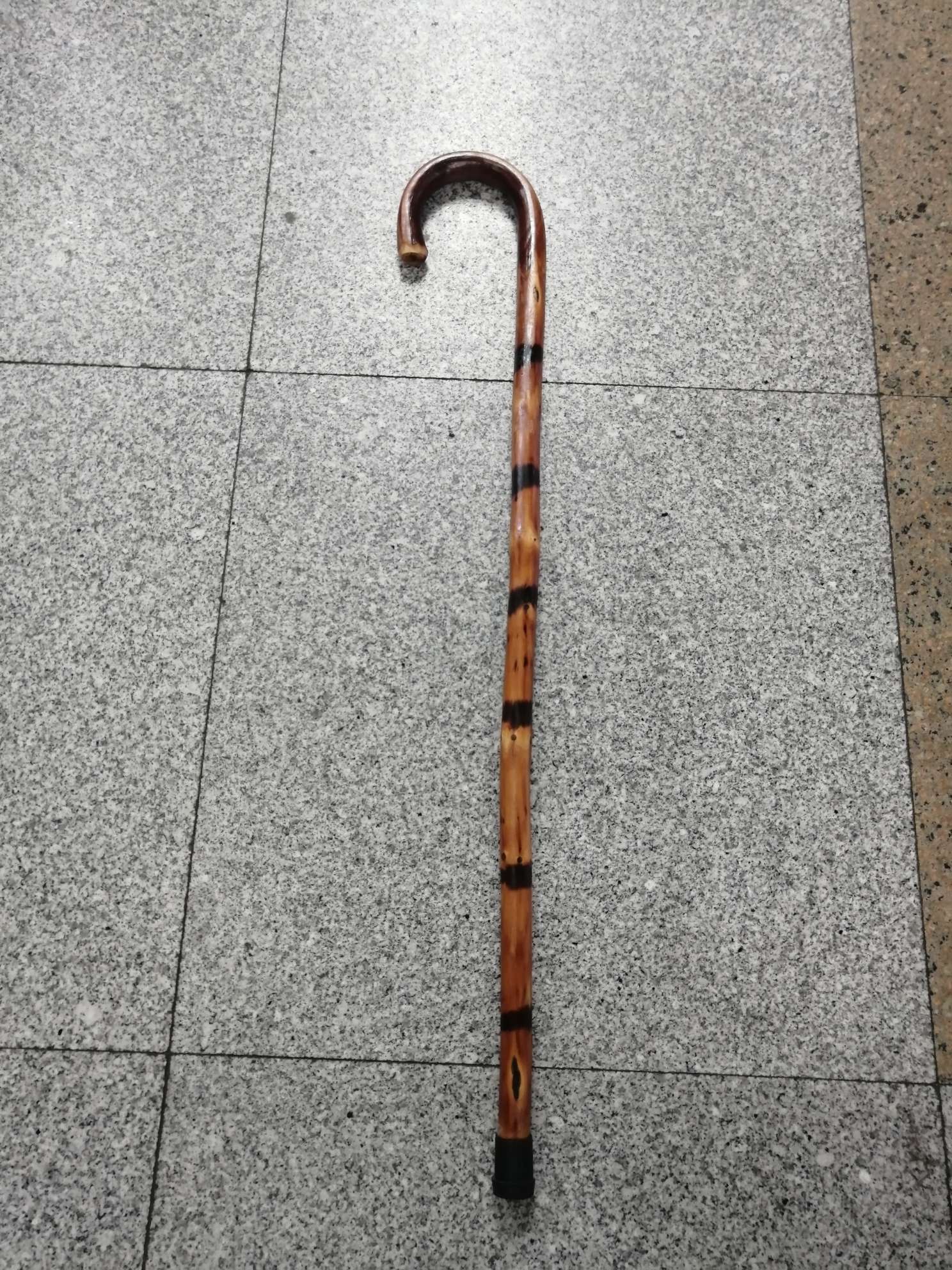 木质工艺品实物图