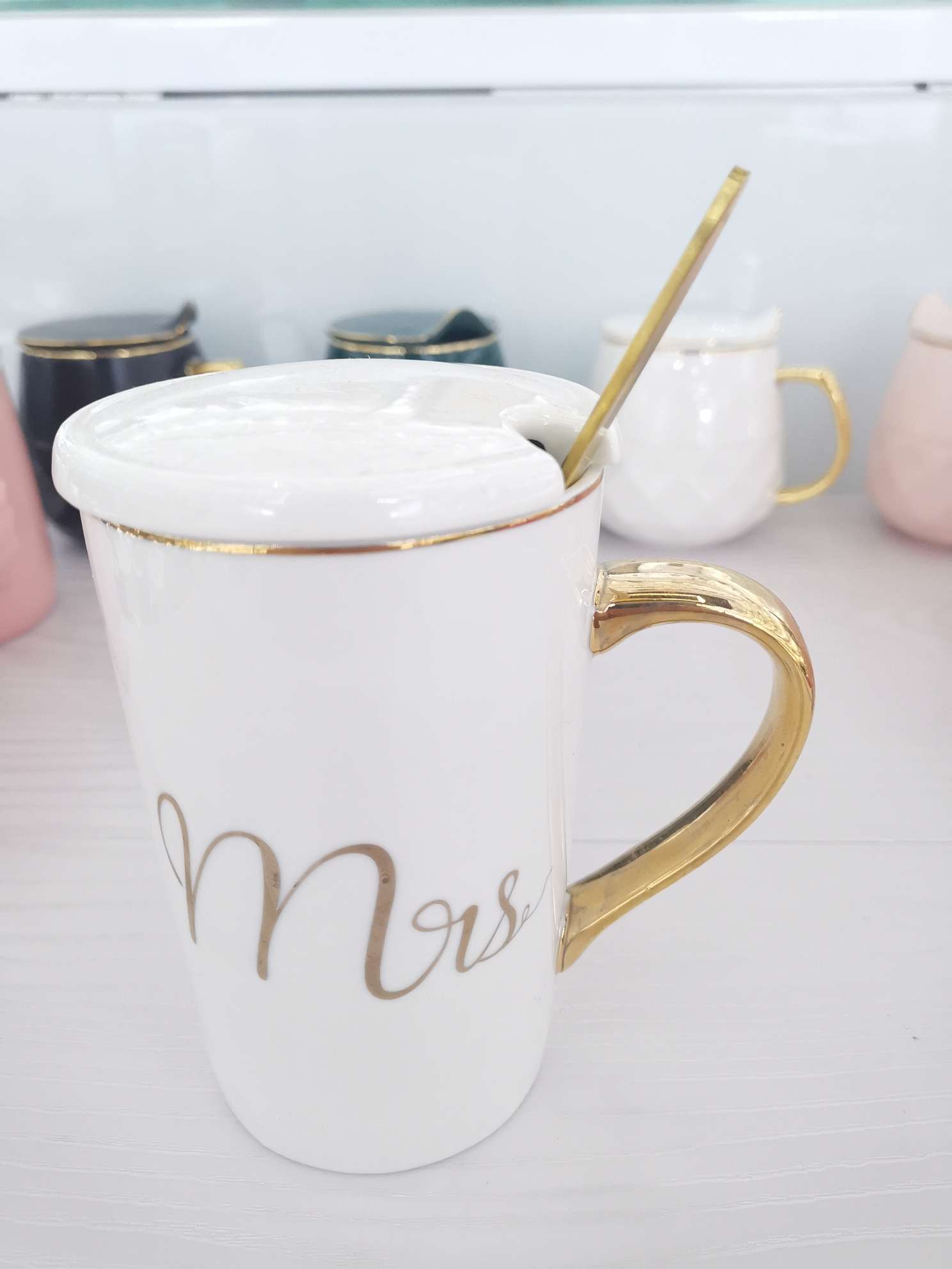 Ceramic gold-painted MS mugs, ceramic cups, coffee cups Item Picture