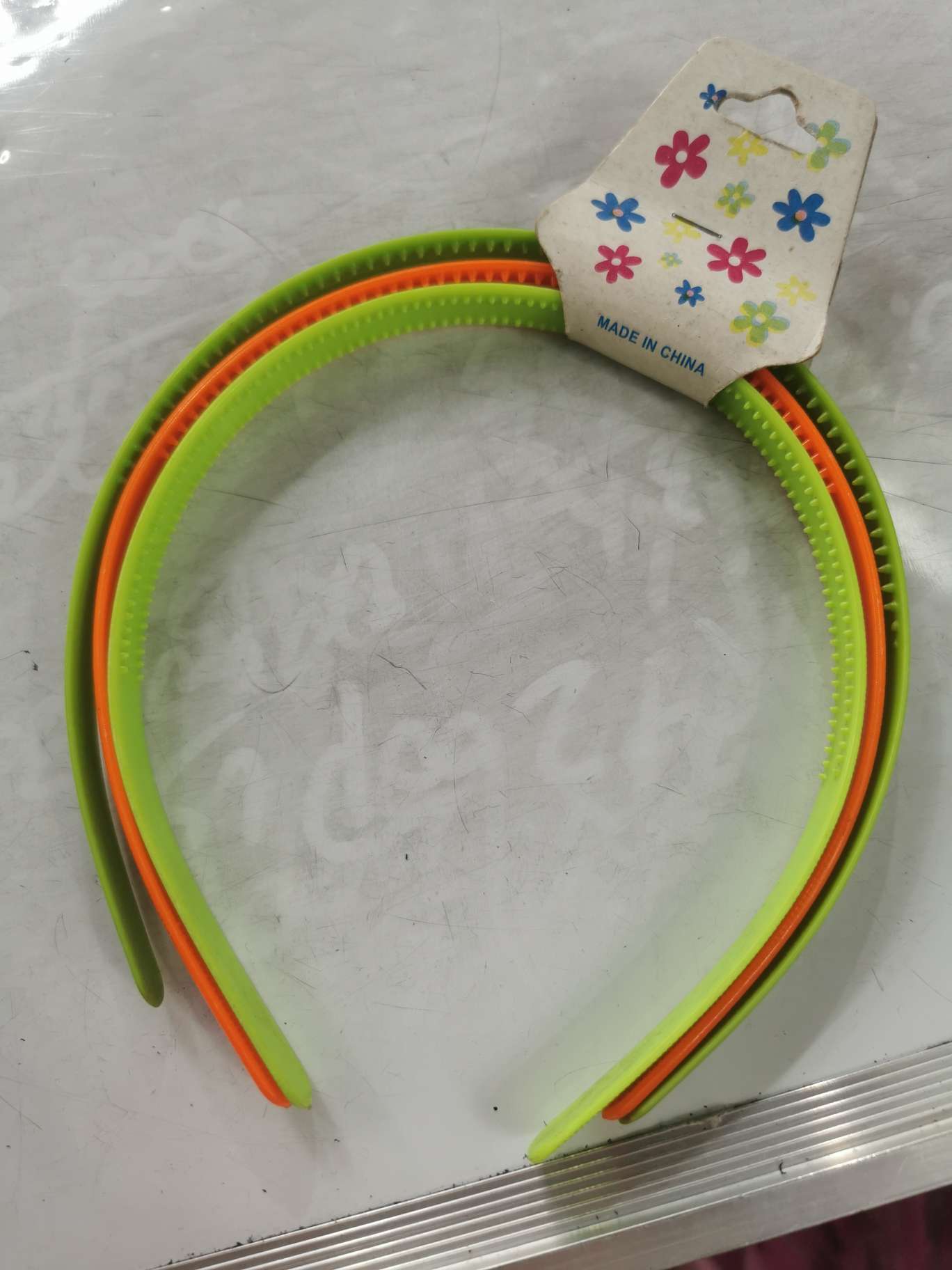 Plastic package thumbnail