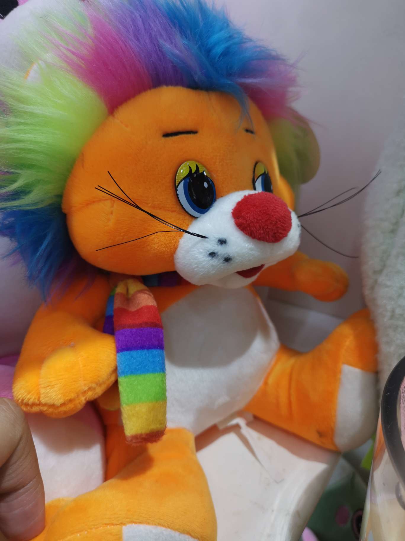 Toy 22 Orange Lion thumbnail