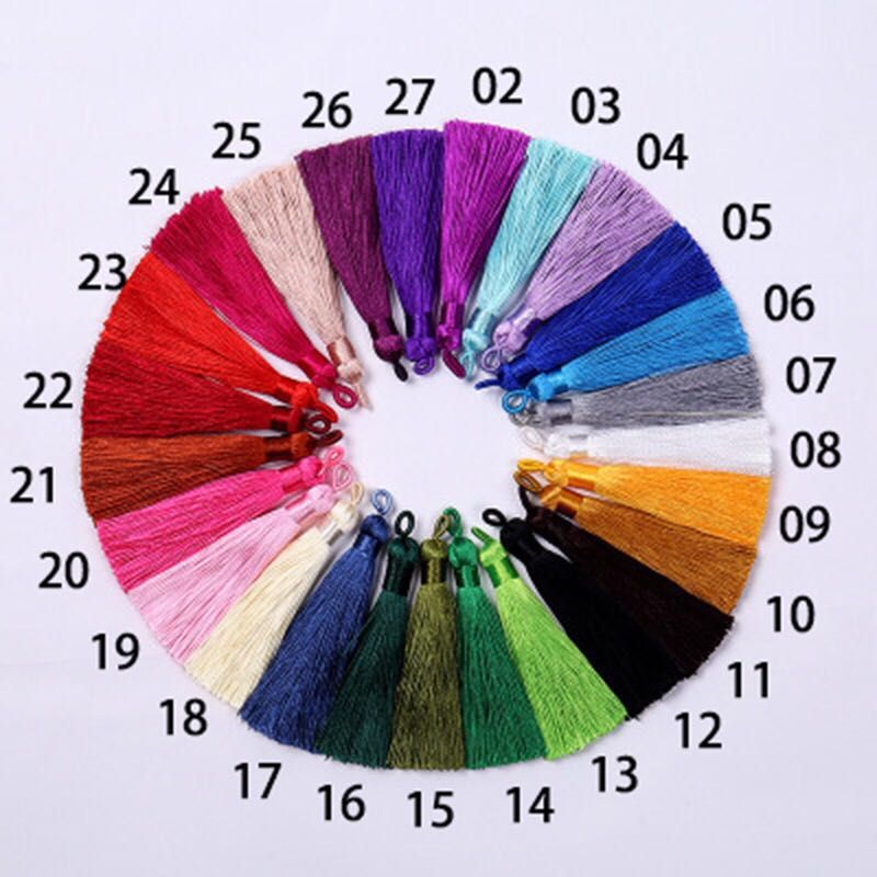 Hongyu Handicrafts Small tassels with rings Application Scenario