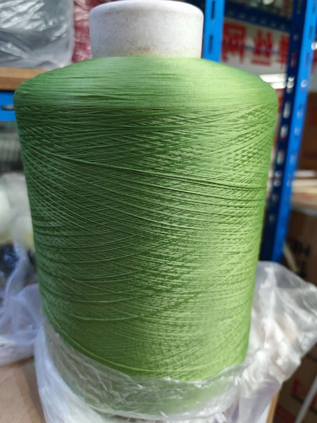 厂家直销 150D 100D 200D 300D 75D涤纶低弹丝 染色色纱 涤纶丝 绿色