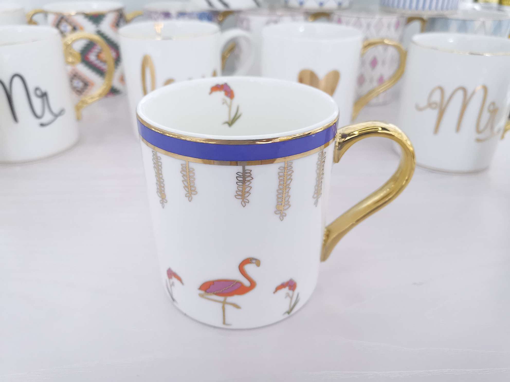 High-end gilded ceramic cups, mugs, coffee cups and water cups details Picture